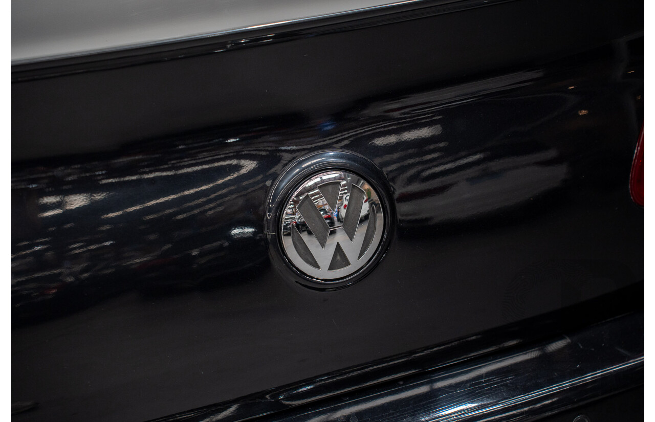 10/2009 Volkswagen Passat R36 (AWD) 3C MY09 UPGRADE 4d Sedan Deep Black Turbo 3.6L