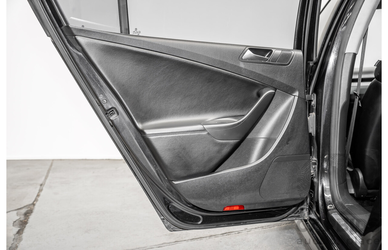 10/2009 Volkswagen Passat R36 (AWD) 3C MY09 UPGRADE 4d Sedan Deep Black Turbo 3.6L