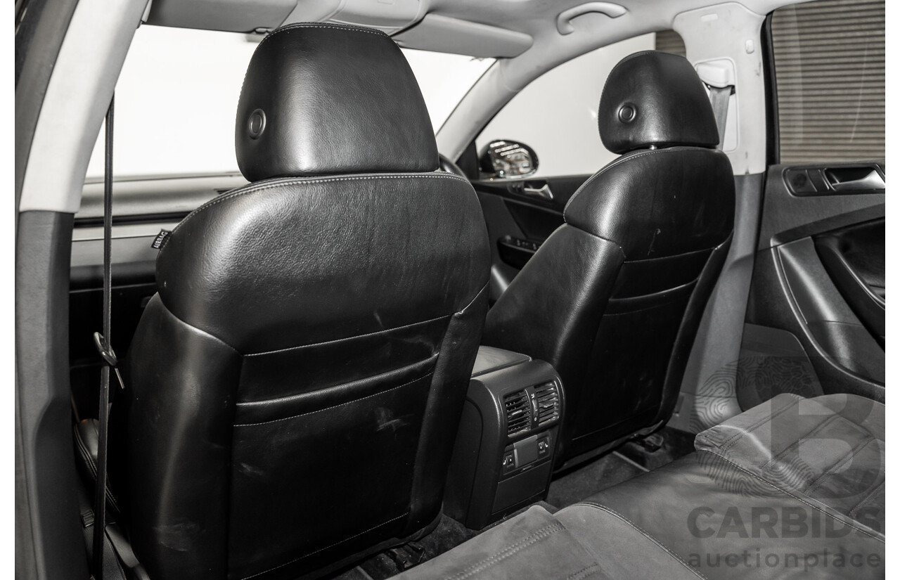 10/2009 Volkswagen Passat R36 (AWD) 3C MY09 UPGRADE 4d Sedan Deep Black Turbo 3.6L