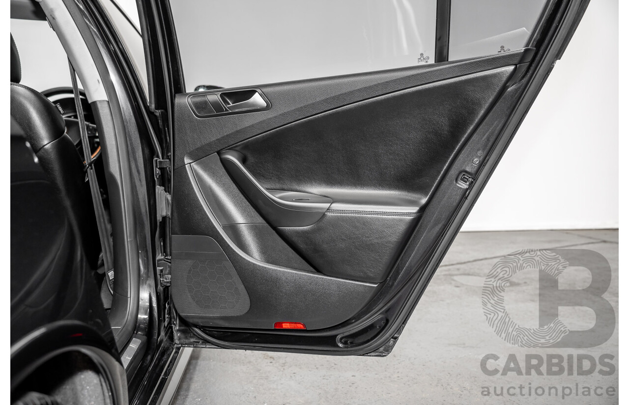 10/2009 Volkswagen Passat R36 (AWD) 3C MY09 UPGRADE 4d Sedan Deep Black Turbo 3.6L