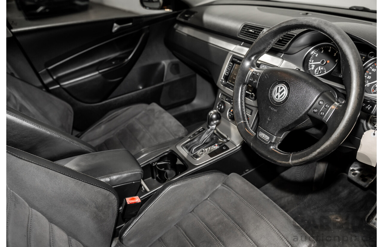 10/2009 Volkswagen Passat R36 (AWD) 3C MY09 UPGRADE 4d Sedan Deep Black Turbo 3.6L