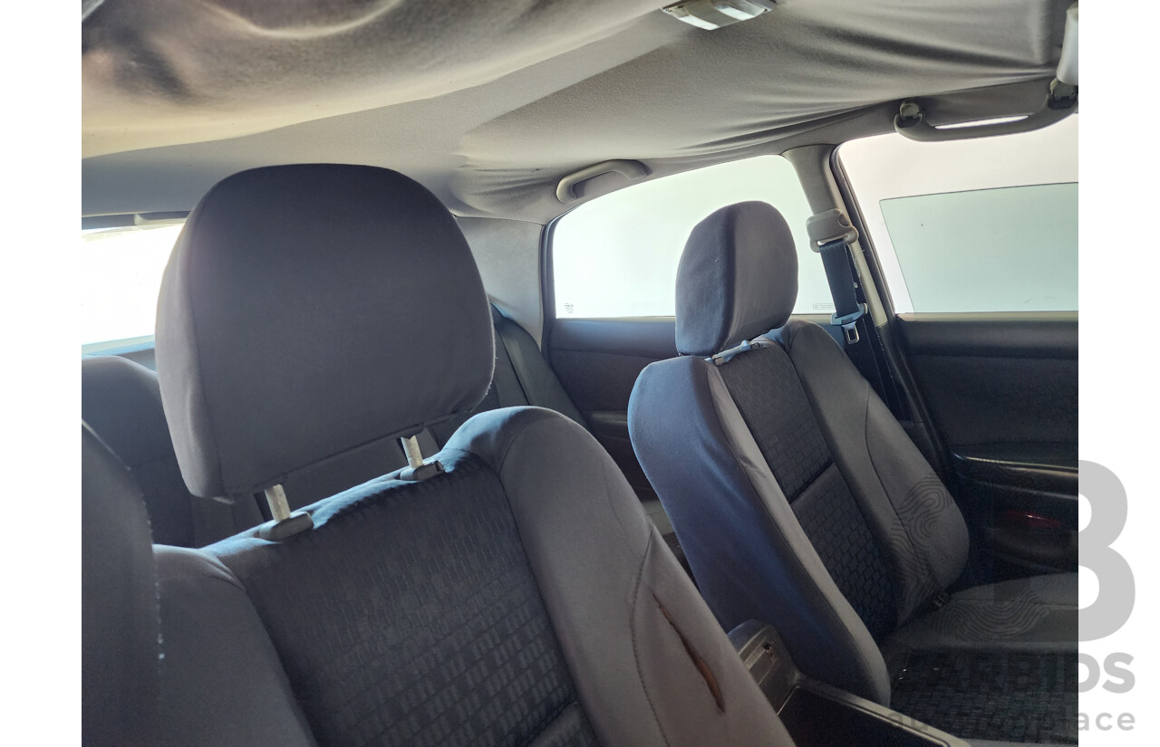 9/2003 Mitsubishi Magna Sports AWD TJ 4d Sedan White 3.5L