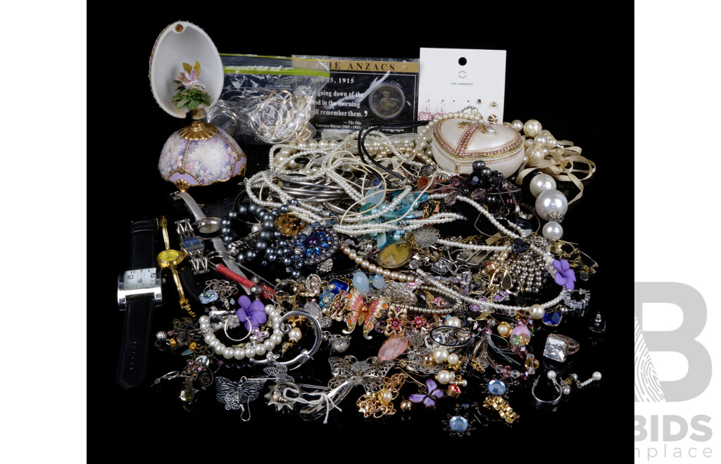 Vintage Jewellery Collection, Trinket Box & Ornament