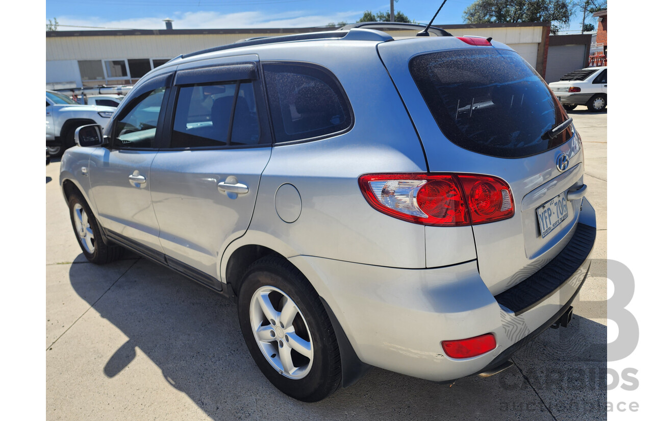 2/2008 Hyundai Santa Fe SLX CRDi (4x4) CM MY07 UPGRADE 4d Wagon Silver 2.2L