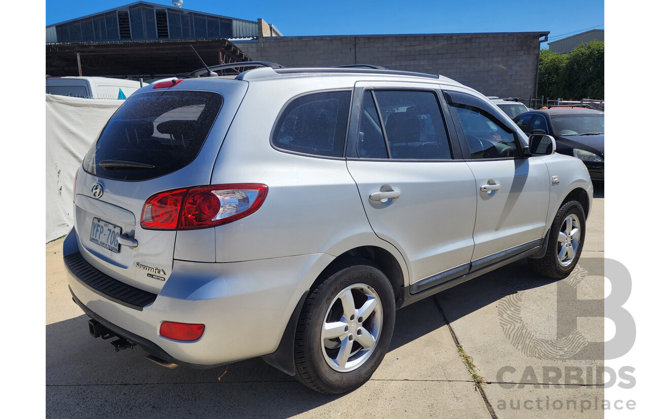 2/2008 Hyundai Santa Fe SLX CRDi (4x4) CM MY07 UPGRADE 4d Wagon Silver 2.2L