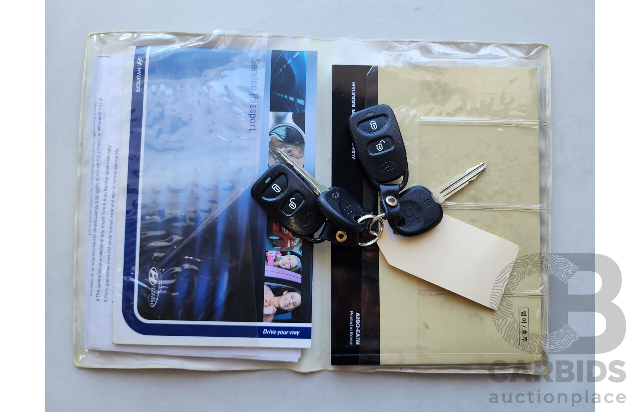 2/2008 Hyundai Santa Fe SLX CRDi (4x4) CM MY07 UPGRADE 4d Wagon Silver 2.2L