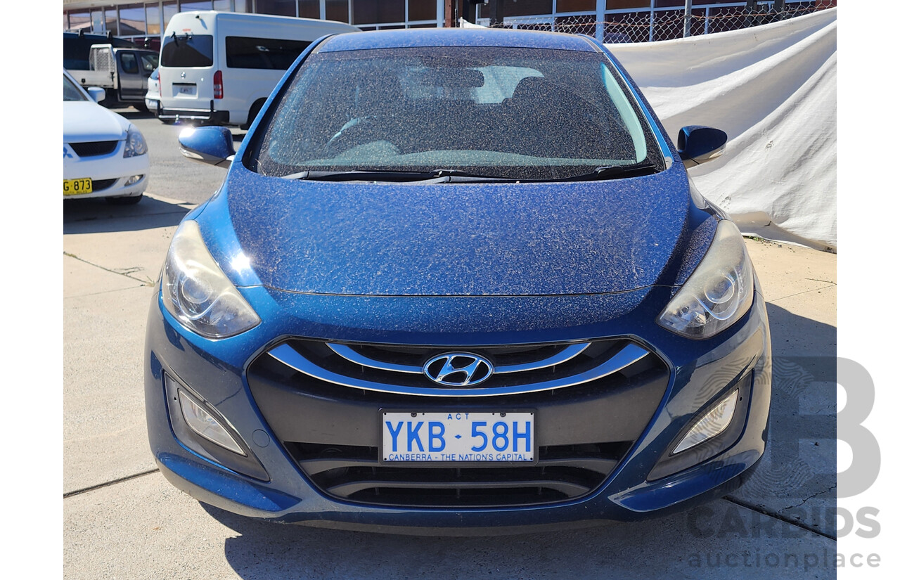3/2014 Hyundai i30 Trophy GD MY14 5d Hatchback Blue 1.8L