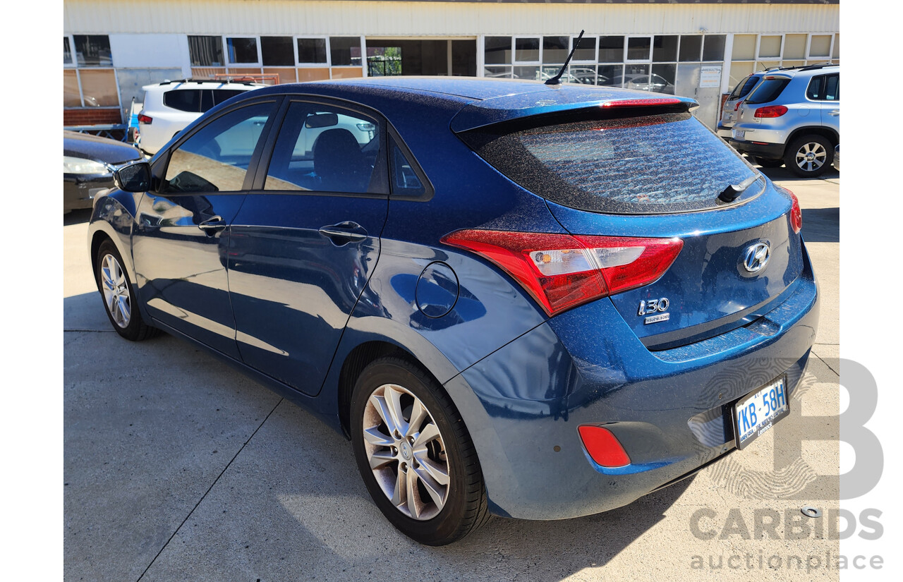 3/2014 Hyundai i30 Trophy GD MY14 5d Hatchback Blue 1.8L