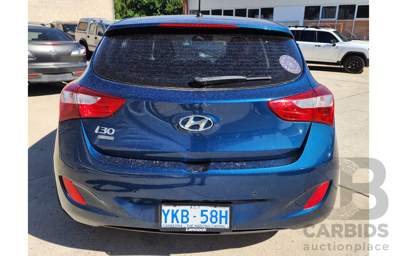 3/2014 Hyundai i30 Trophy GD MY14 5d Hatchback Blue 1.8L