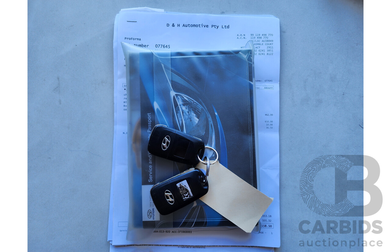 3/2014 Hyundai i30 Trophy GD MY14 5d Hatchback Blue 1.8L