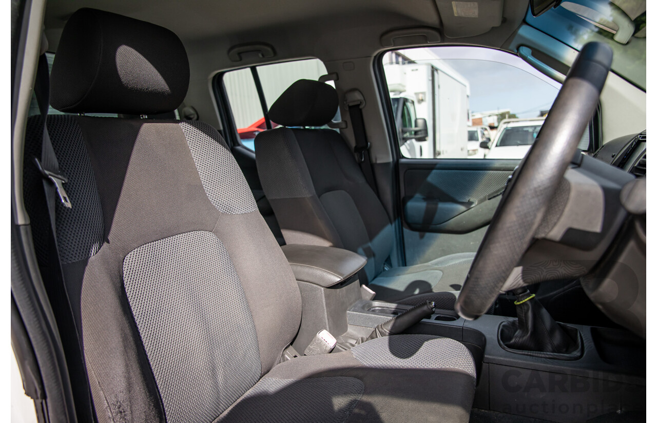 3/2008 Nissan Navara ST-X (4x4) D40 Dual Cab P/Up Arctic White Turbo Diesel 2.5L