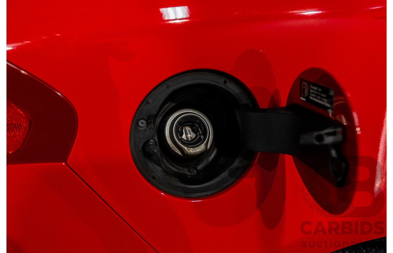 10/2013 Volvo V40 T5 R-Design M MY14 5d Hatchback Passion Red Turbo 2.5L