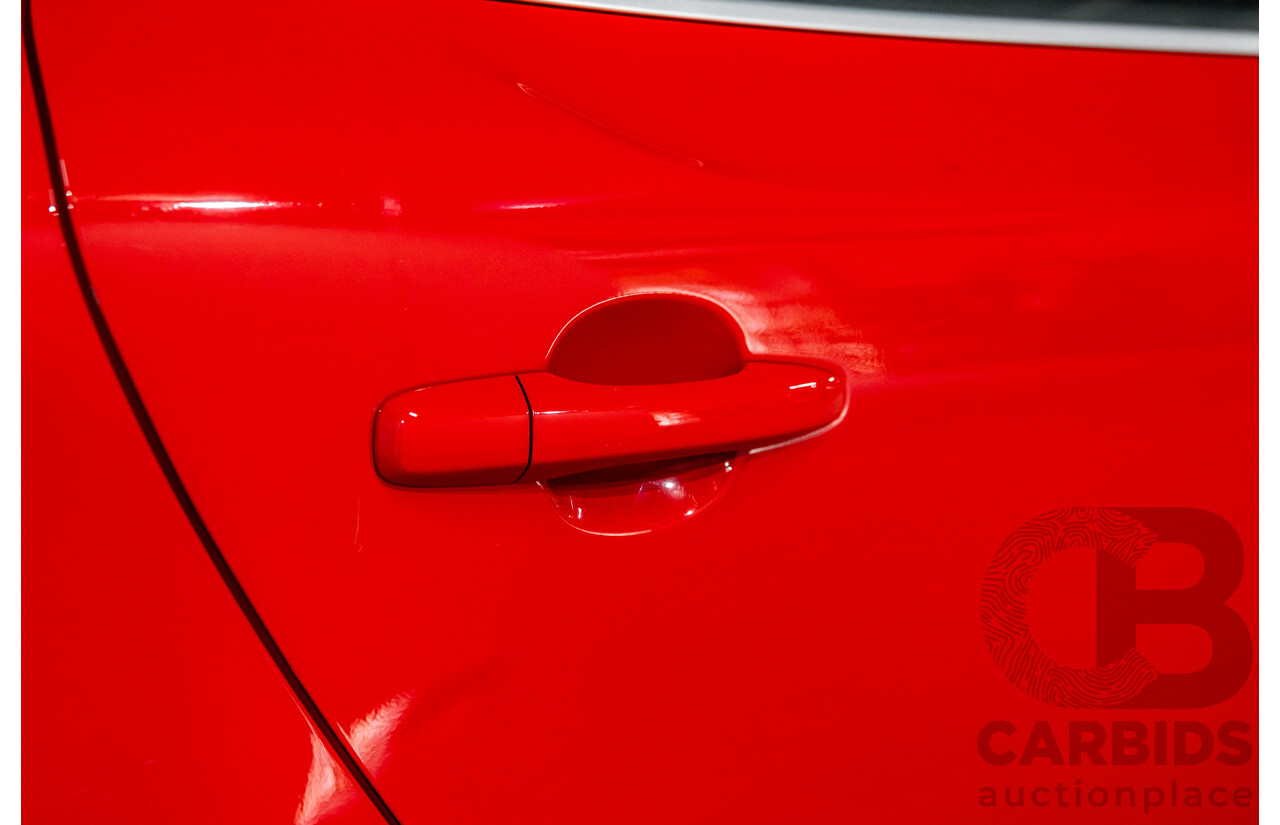 10/2013 Volvo V40 T5 R-Design M MY14 5d Hatchback Passion Red Turbo 2.5L