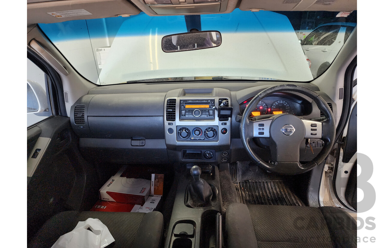 6/2010 Nissan Navara ST (4x4) D40 Dual Cab P/Up White 2.5L