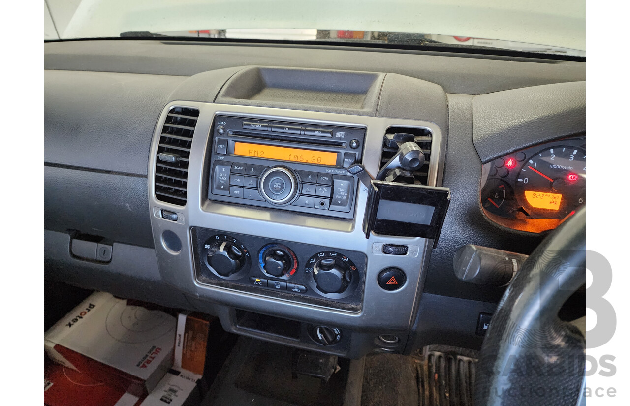 6/2010 Nissan Navara ST (4x4) D40 Dual Cab P/Up White 2.5L