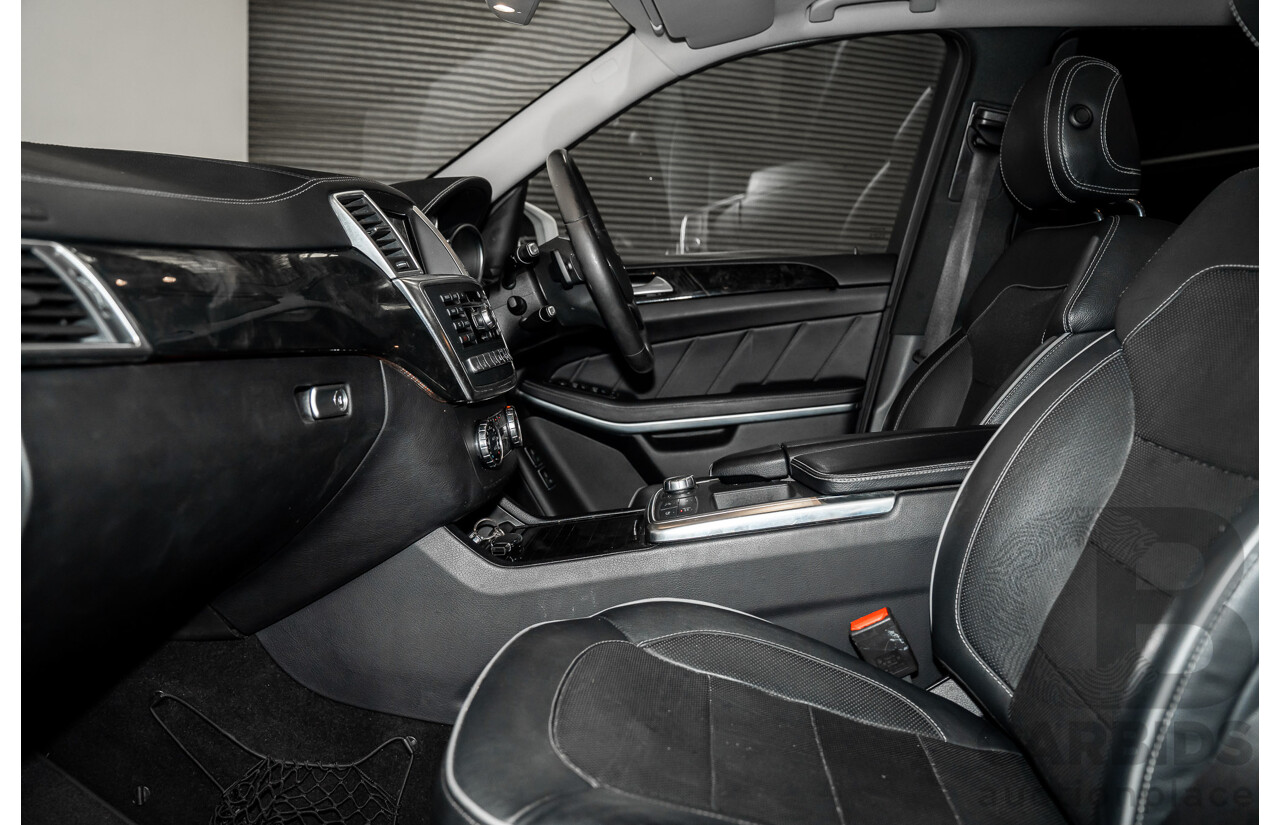 12/2013 Mercedes-Benz GL350 AMG Pack BLUETEC (AWD) X166 4D Wagon Polar White Turbo Diesel 3.0L - 7 Seats