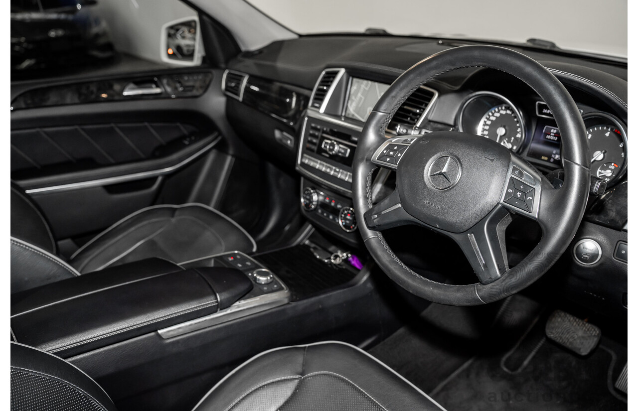 12/2013 Mercedes-Benz GL350 AMG Pack BLUETEC (AWD) X166 4D Wagon Polar White Turbo Diesel 3.0L - 7 Seats