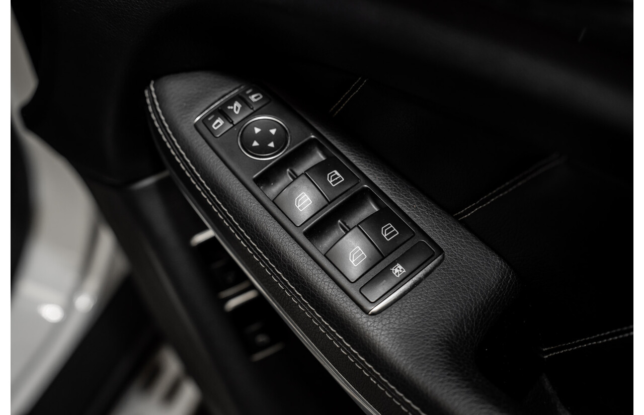 12/2013 Mercedes-Benz GL350 AMG Pack BLUETEC (AWD) X166 4D Wagon Polar White Turbo Diesel 3.0L - 7 Seats