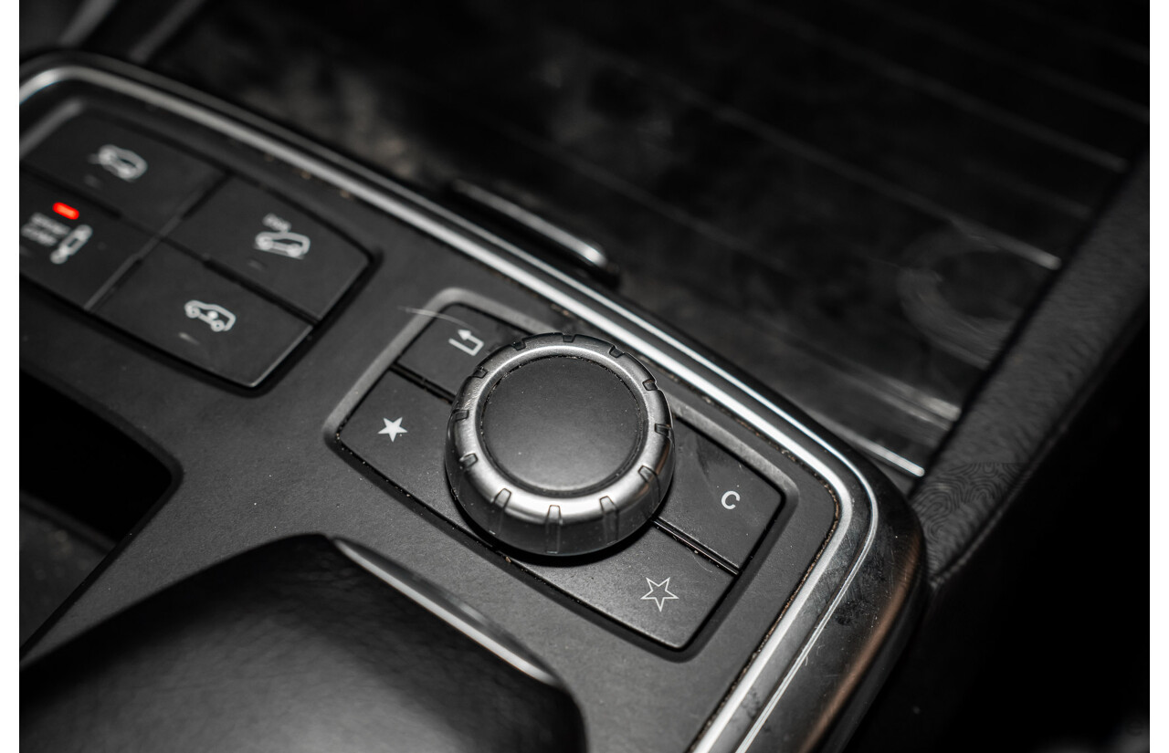 12/2013 Mercedes-Benz GL350 AMG Pack BLUETEC (AWD) X166 4D Wagon Polar White Turbo Diesel 3.0L - 7 Seats