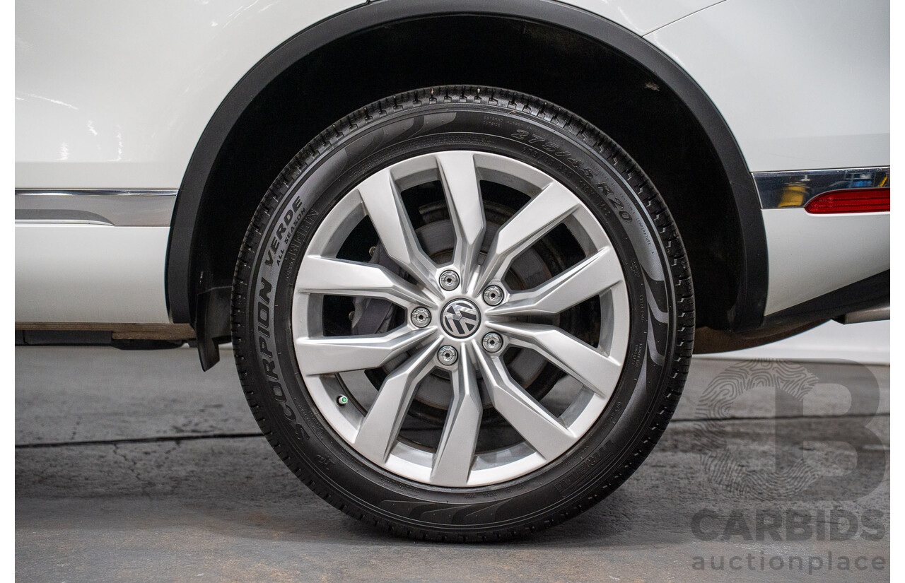 05/2017 Volkswagen Touareg V6 (AWD) 7P MY17 4D Wagon Pure White Turbo Diesel 3.0L