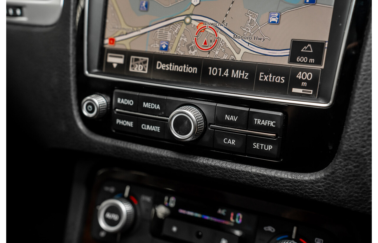 05/2017 Volkswagen Touareg V6 (AWD) 7P MY17 4D Wagon Pure White Turbo Diesel 3.0L