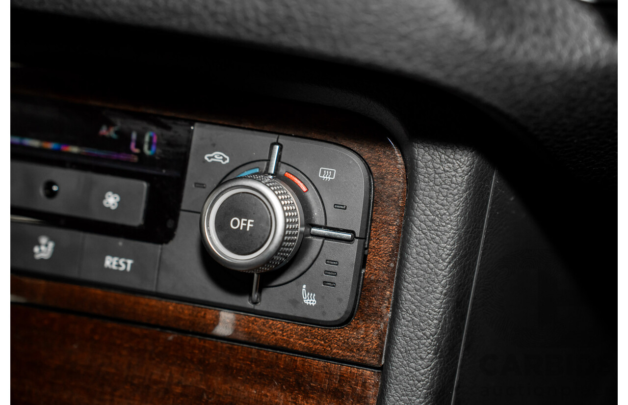 05/2017 Volkswagen Touareg V6 (AWD) 7P MY17 4D Wagon Pure White Turbo Diesel 3.0L