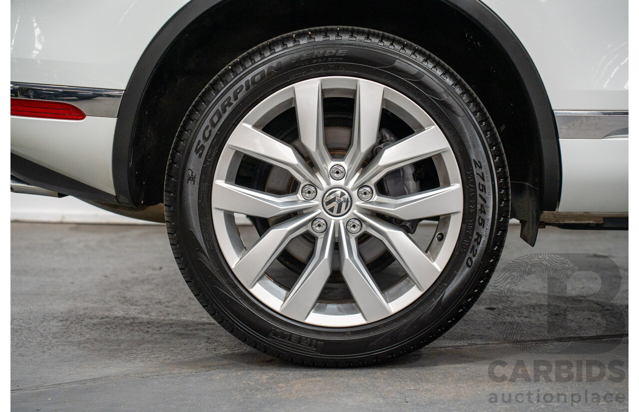 05/2017 Volkswagen Touareg V6 (AWD) 7P MY17 4D Wagon Pure White Turbo Diesel 3.0L