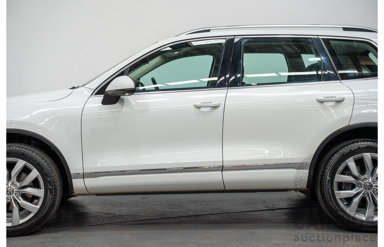 05/2017 Volkswagen Touareg V6 (AWD) 7P MY17 4D Wagon Pure White Turbo Diesel 3.0L