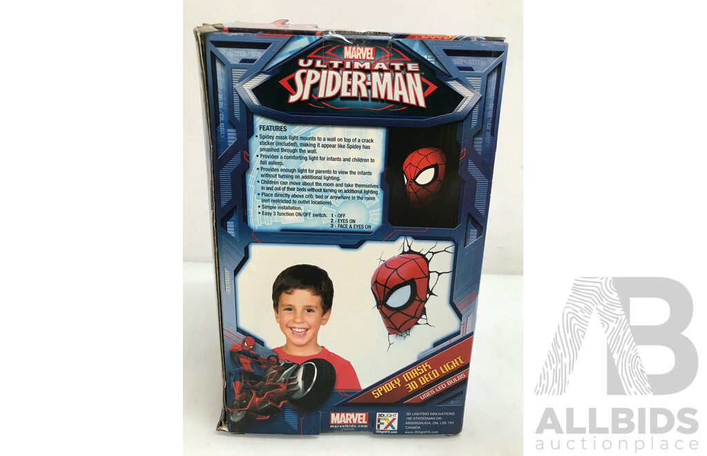 Marvel Ultimate Spider-Man 3D Deco Light Mask