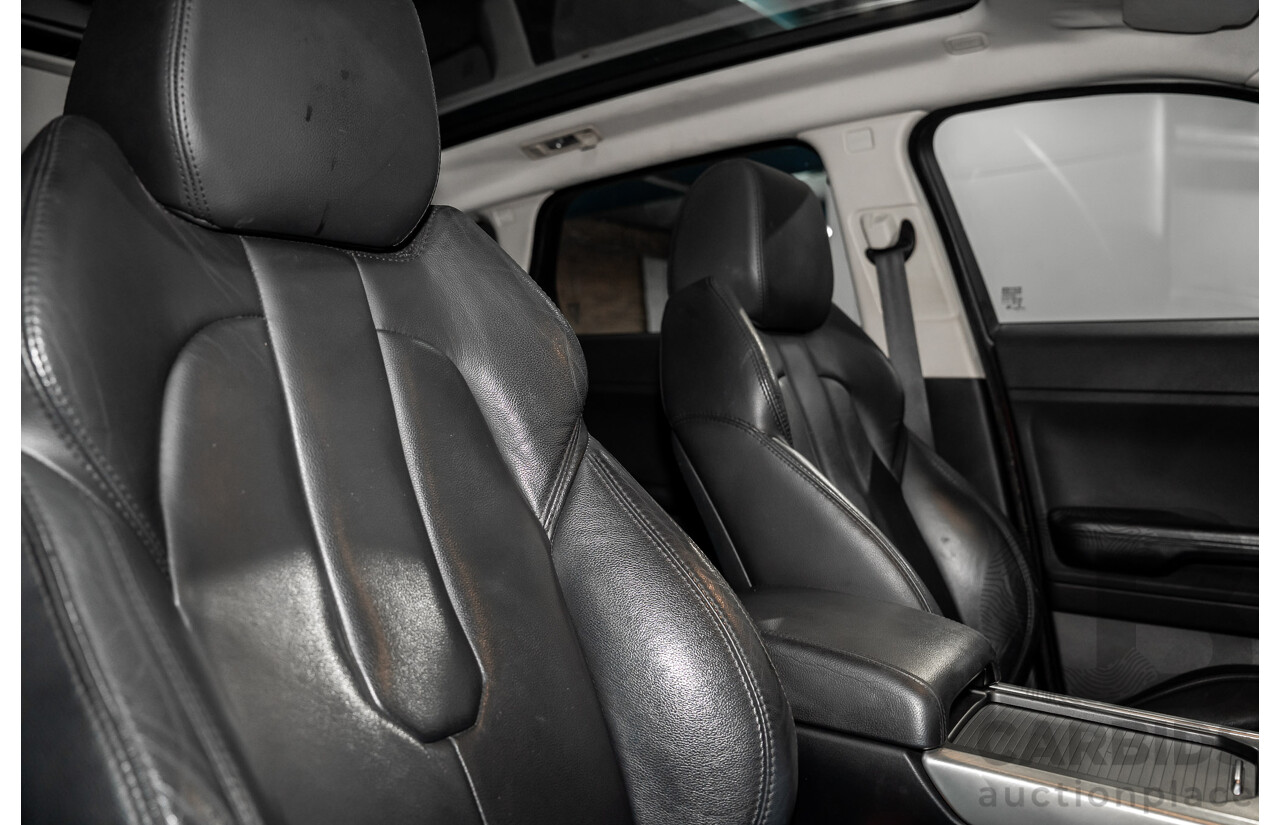 6/2013 Range Rover Evoque TD4 Pure LV MY13 5d Wagon Firenze Red Metallic/Santorini Black Roof Turbo Diesel 2.2L