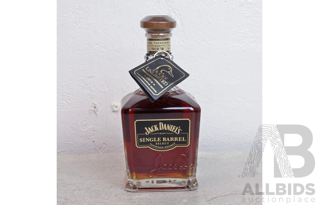 Jack Daniels Single Barrel Select Tennessee Whiskey in Ducks Unlimited Commemorative Flask