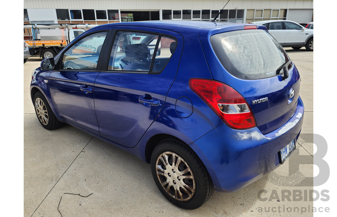 10/2011 Hyundai i20 Active PB MY11 5d Hatchback Blue 1.4L