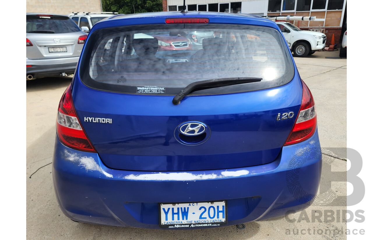 10/2011 Hyundai i20 Active PB MY11 5d Hatchback Blue 1.4L