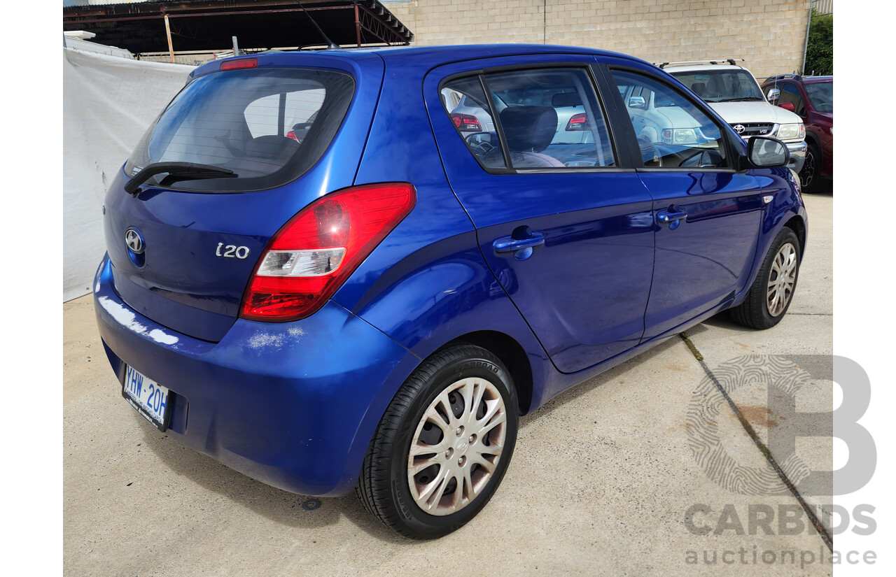 10/2011 Hyundai i20 Active PB MY11 5d Hatchback Blue 1.4L