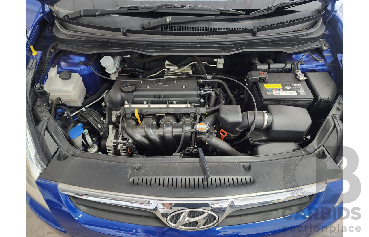 10/2011 Hyundai i20 Active PB MY11 5d Hatchback Blue 1.4L