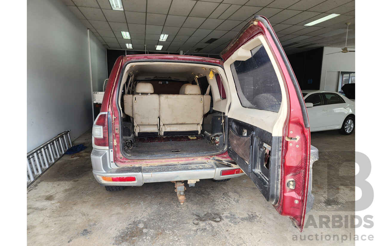 11/2001 Mitsubishi Pajero Exceed LWB (4x4) NM 4d Wagon Red 3.5L