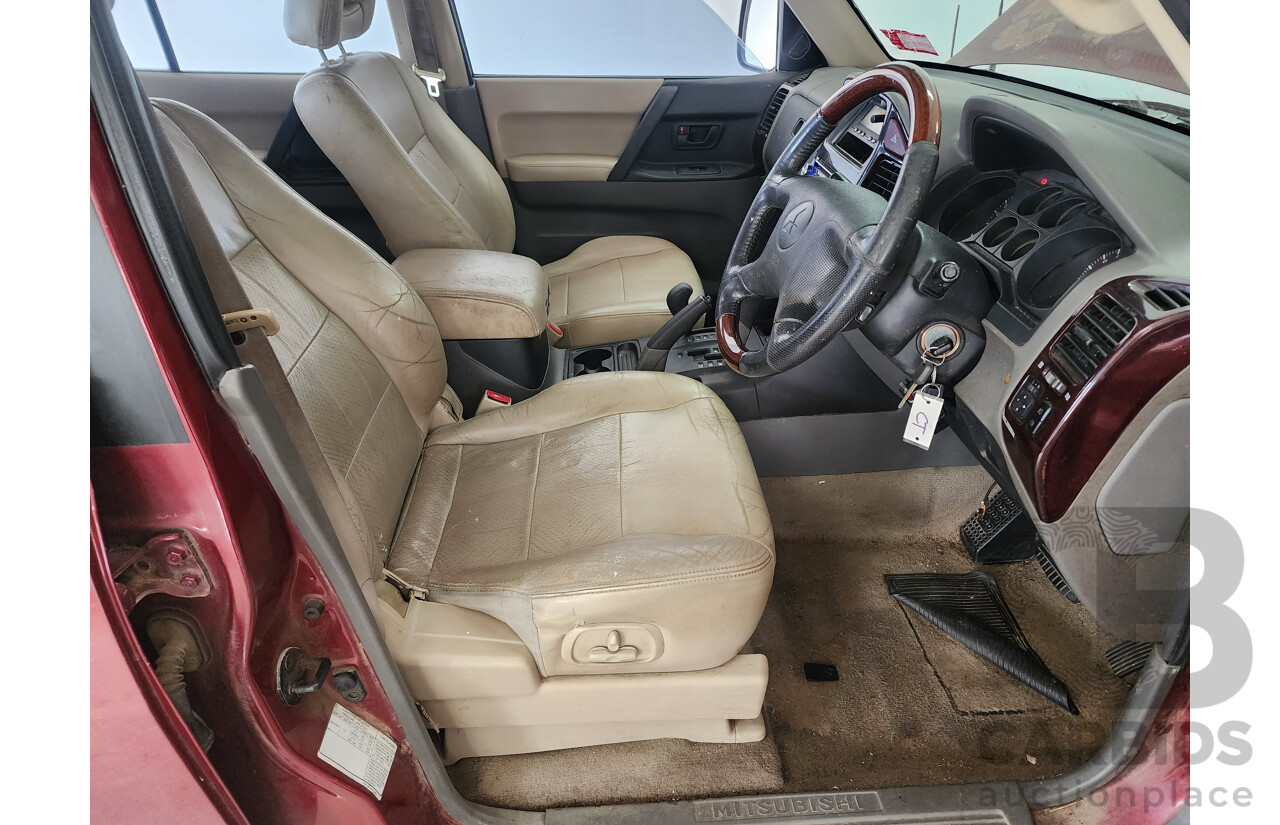11/2001 Mitsubishi Pajero Exceed LWB (4x4) NM 4d Wagon Red 3.5L