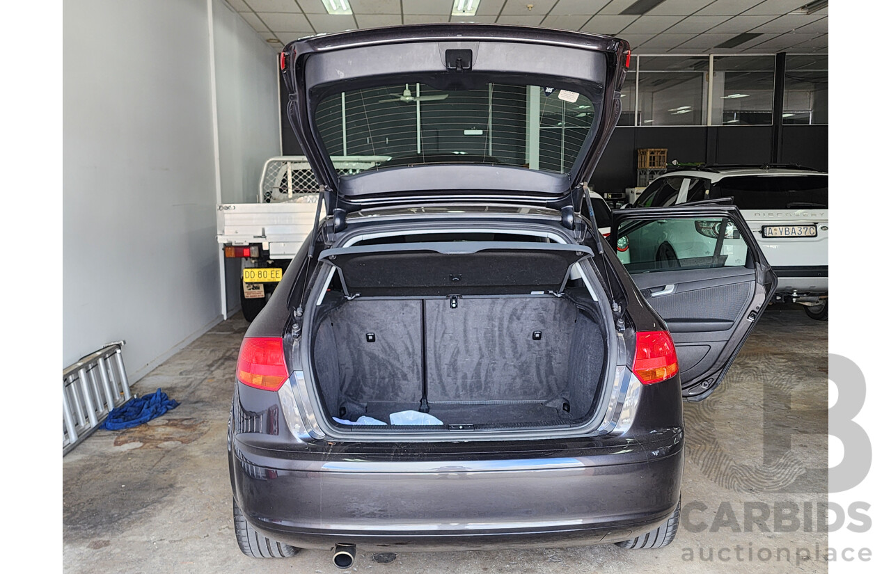 4/2005 Audi A3 Sportback 1.6 Attraction 8P 5d Hatchback Grey 1.6L