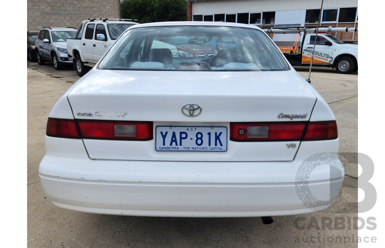 4/1999 Toyota Camry Conquest MCV20R 4d Sedan White 3.0L
