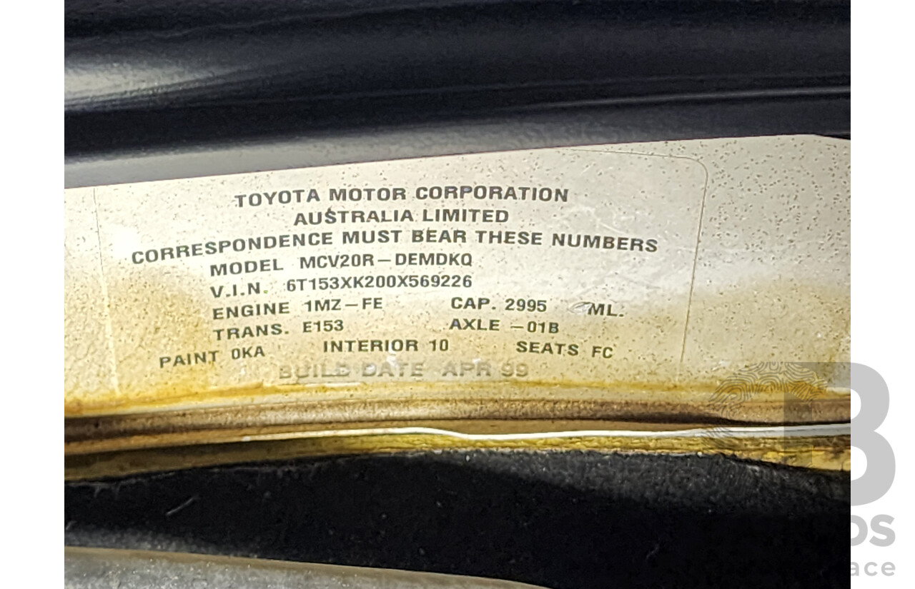 4/1999 Toyota Camry Conquest MCV20R 4d Sedan White 3.0L