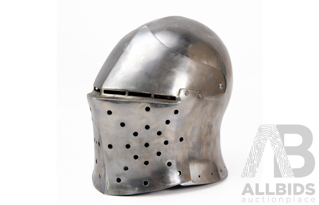 Good Reproduction Medieval Knights Helmet