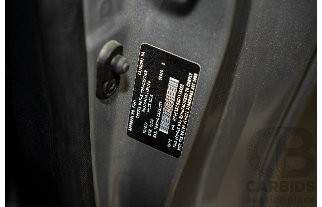 03/2018 Toyota Hilux Workmate TGN121R MY17 C/Chas Silver 2.7L