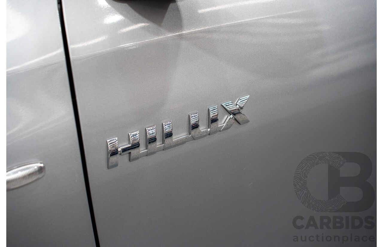 03/2018 Toyota Hilux Workmate TGN121R MY17 C/Chas Silver 2.7L