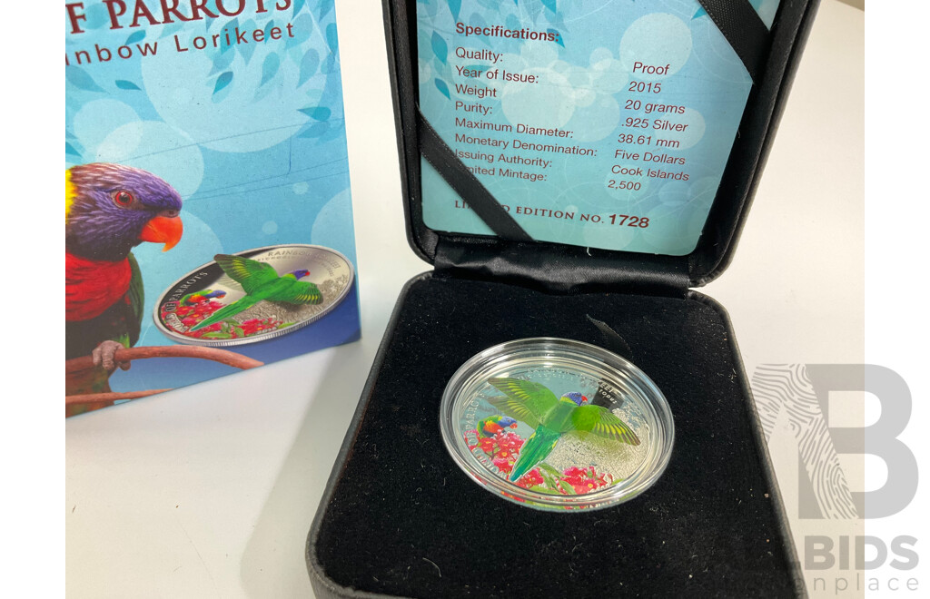 Cook Island 2015 Silver Proof Five Dollar 3D Coin, World of Parrots, Rainbow Lorikeet .925