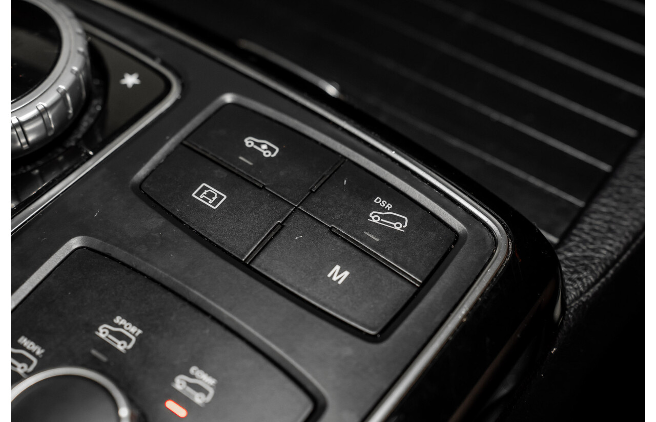 03/2018 Mercedes-Benz GLE 250d AMG Pack (AWD) 166 MY17.5 4D Wagon Selenite Grey Turbo Diesel 2.1L