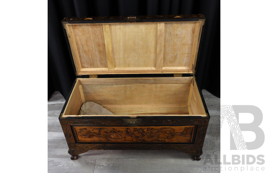 Carved Camphorwood Trunk