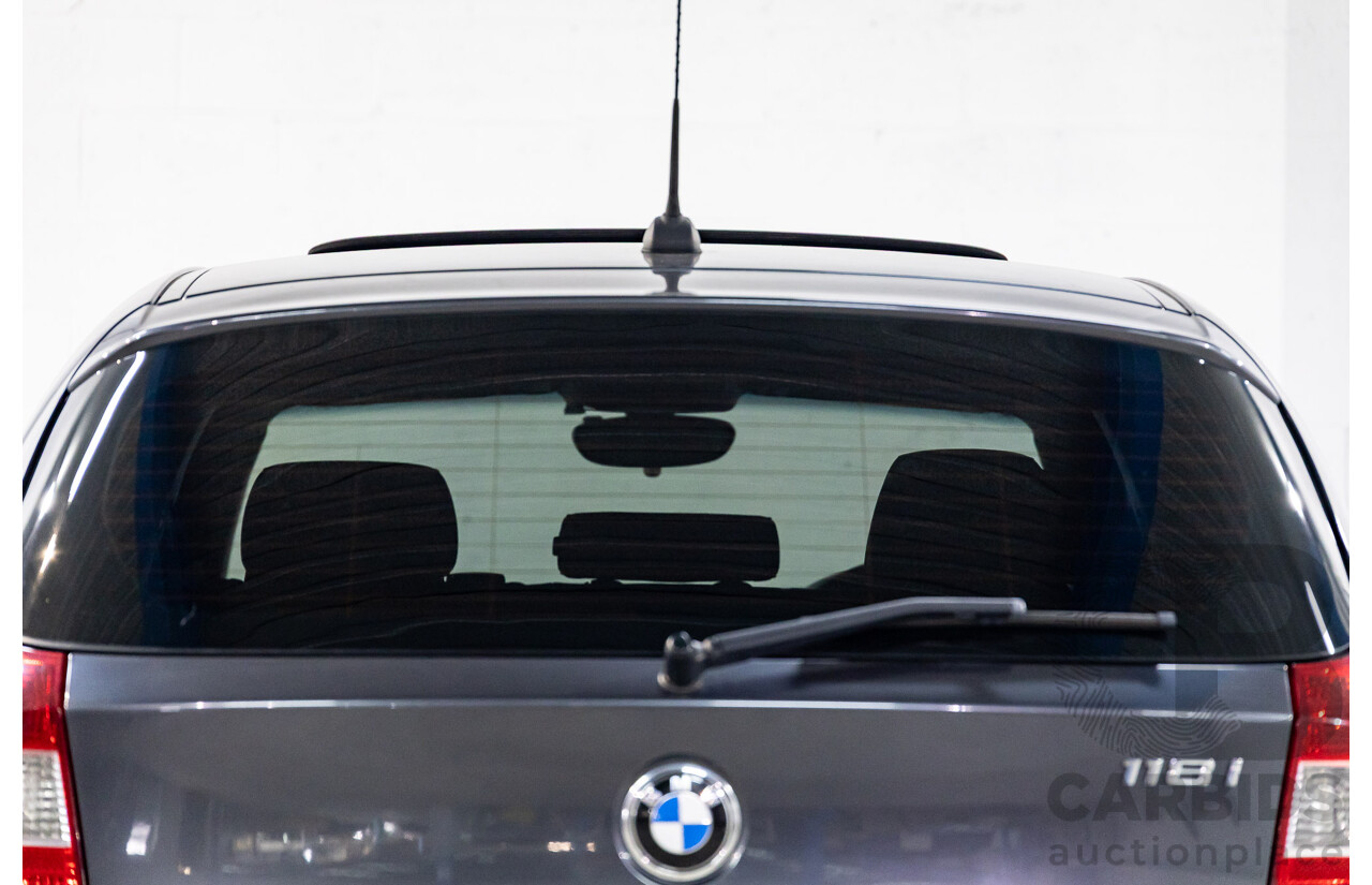 1/2007 BMW 118i E87 5d Hatchback Sparkling Graphite Metallic 2.0L