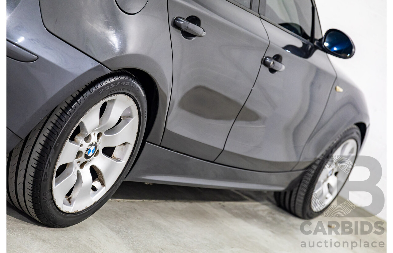 1/2007 BMW 118i E87 5d Hatchback Sparkling Graphite Metallic 2.0L