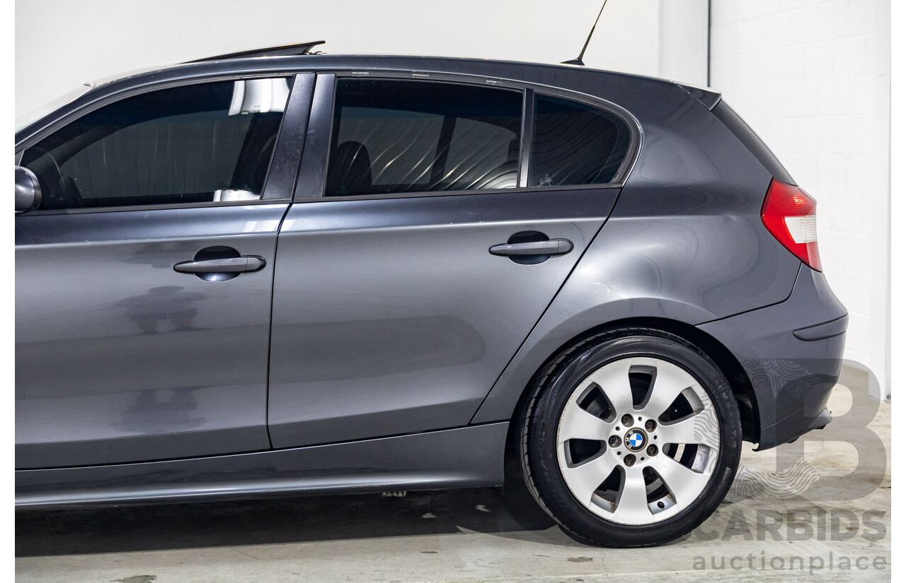 1/2007 BMW 118i E87 5d Hatchback Sparkling Graphite Metallic 2.0L