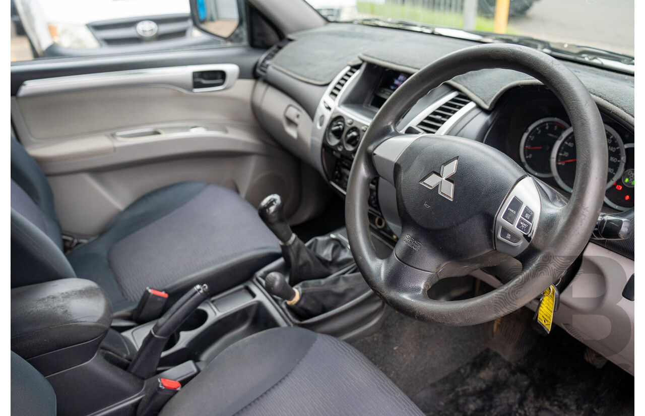 3/2011 Mitsubishi Challenger PB MY11 4d Wagon White Turbo Diesel 2.5L